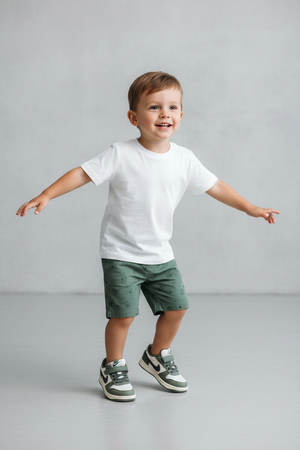Niño cuerpo completo