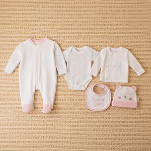 Set flat lay